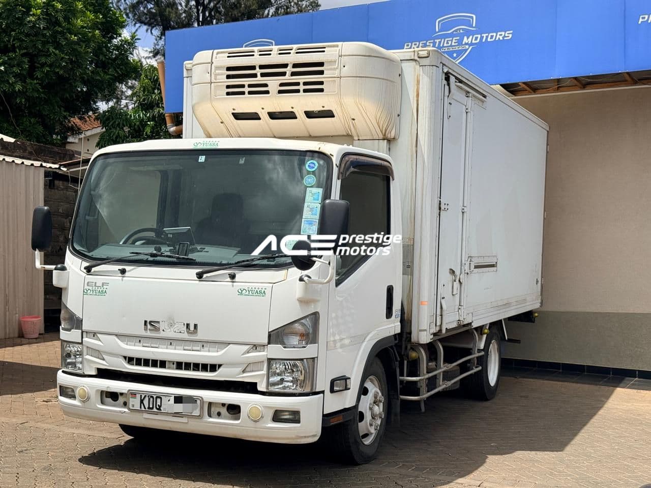 Image of Isuzu ELF  YOM - 2016
