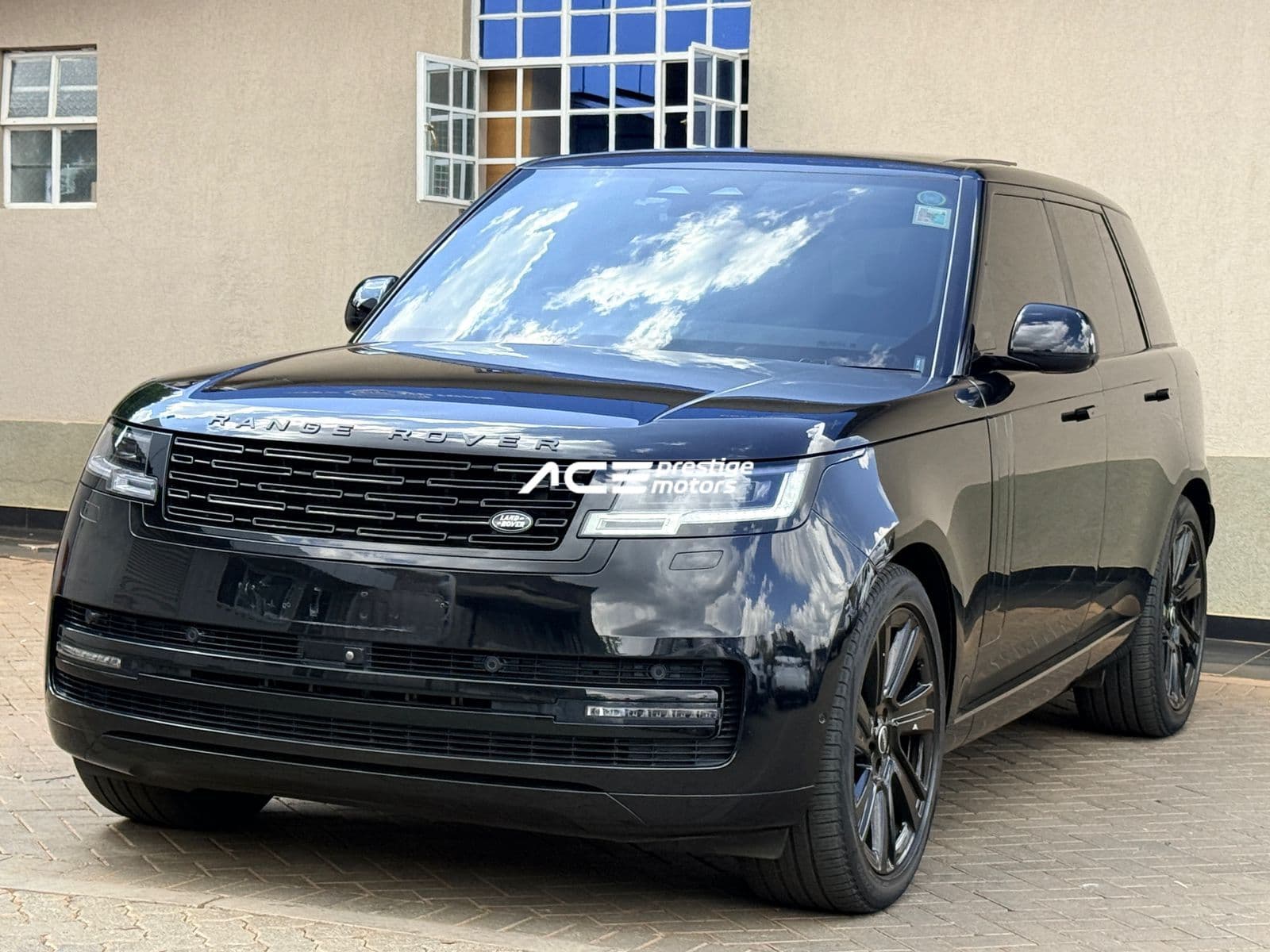 Image of Range Rover Vogue P400 HSE YOM - 2022