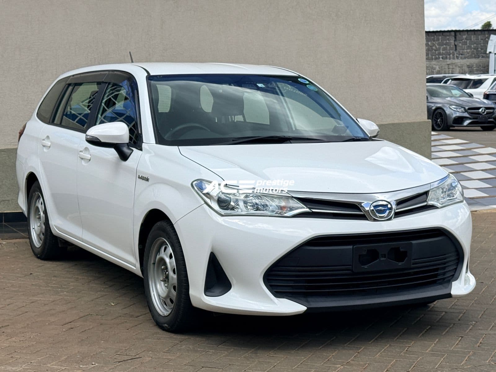 Image of Toyota Fielder Hybrid YOM - 2018