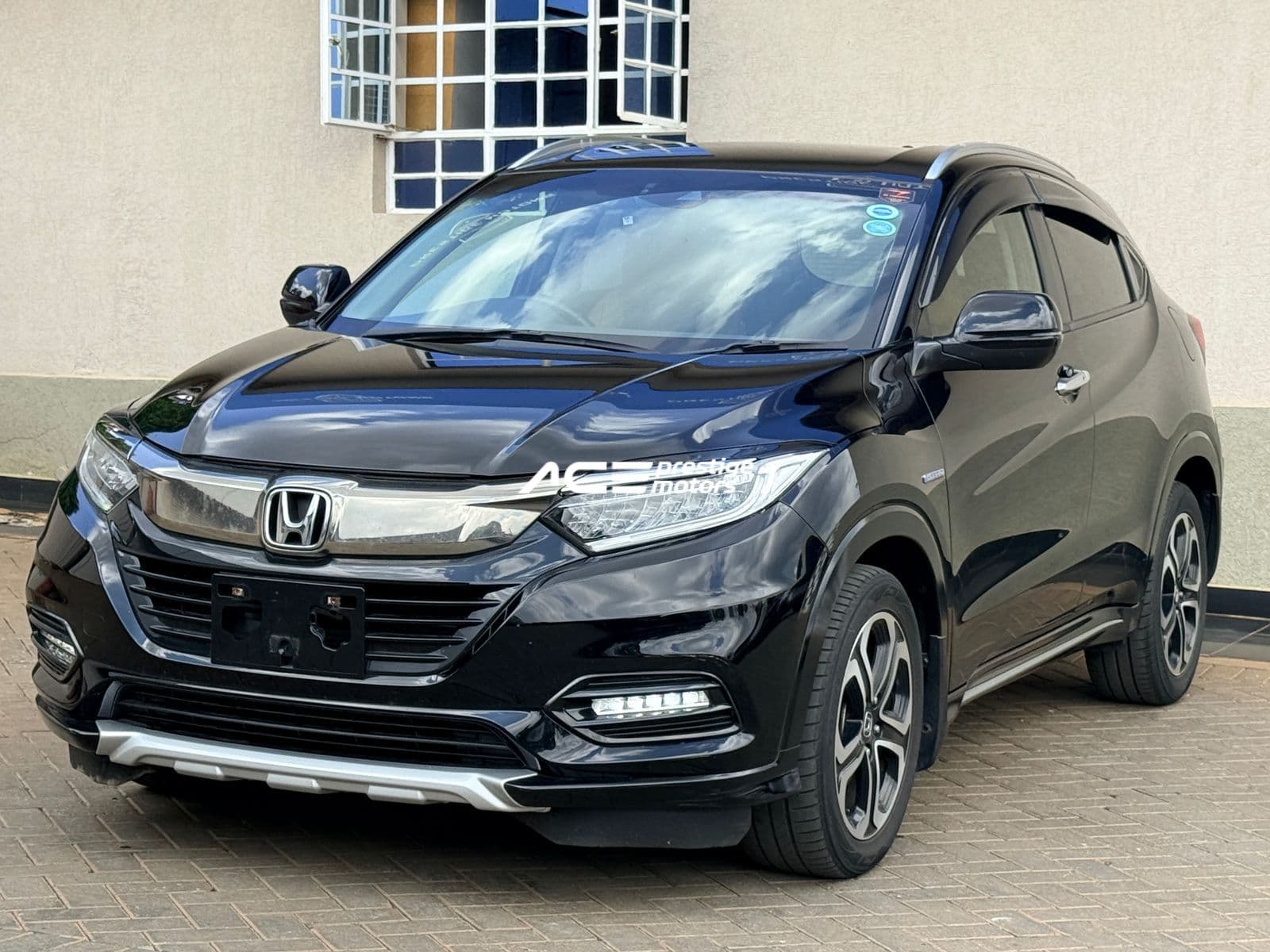 Image of Honda Vezel Hybrid  YOM - 2018