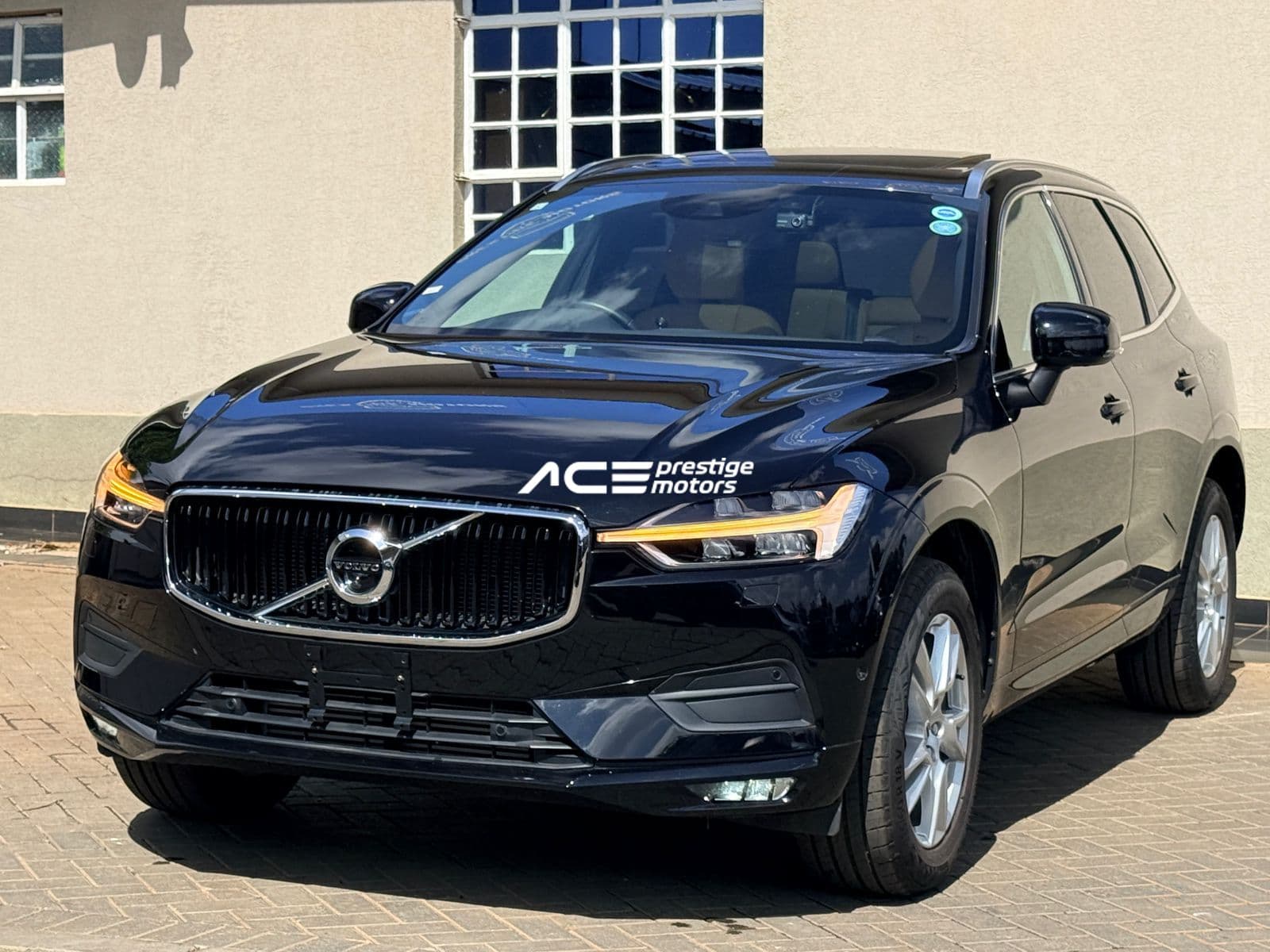 Image of Volvo XC60 T5 YOM - 2018