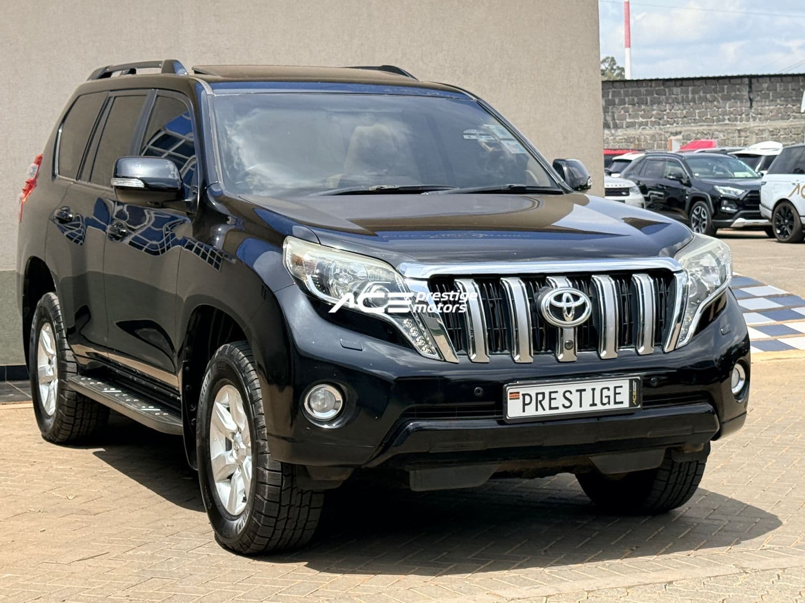 Image of Toyota Land Cruiser Prado TX YOM - 2015