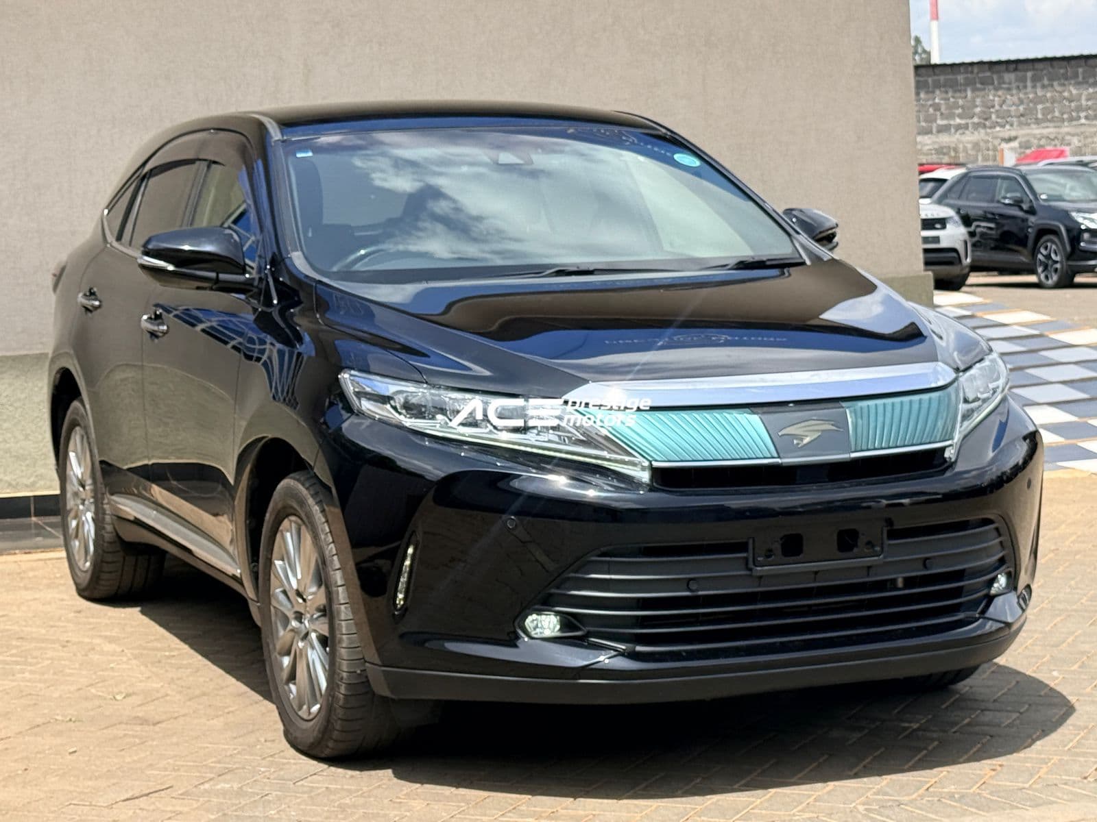 Image of Toyota Harrier YOM - 2018