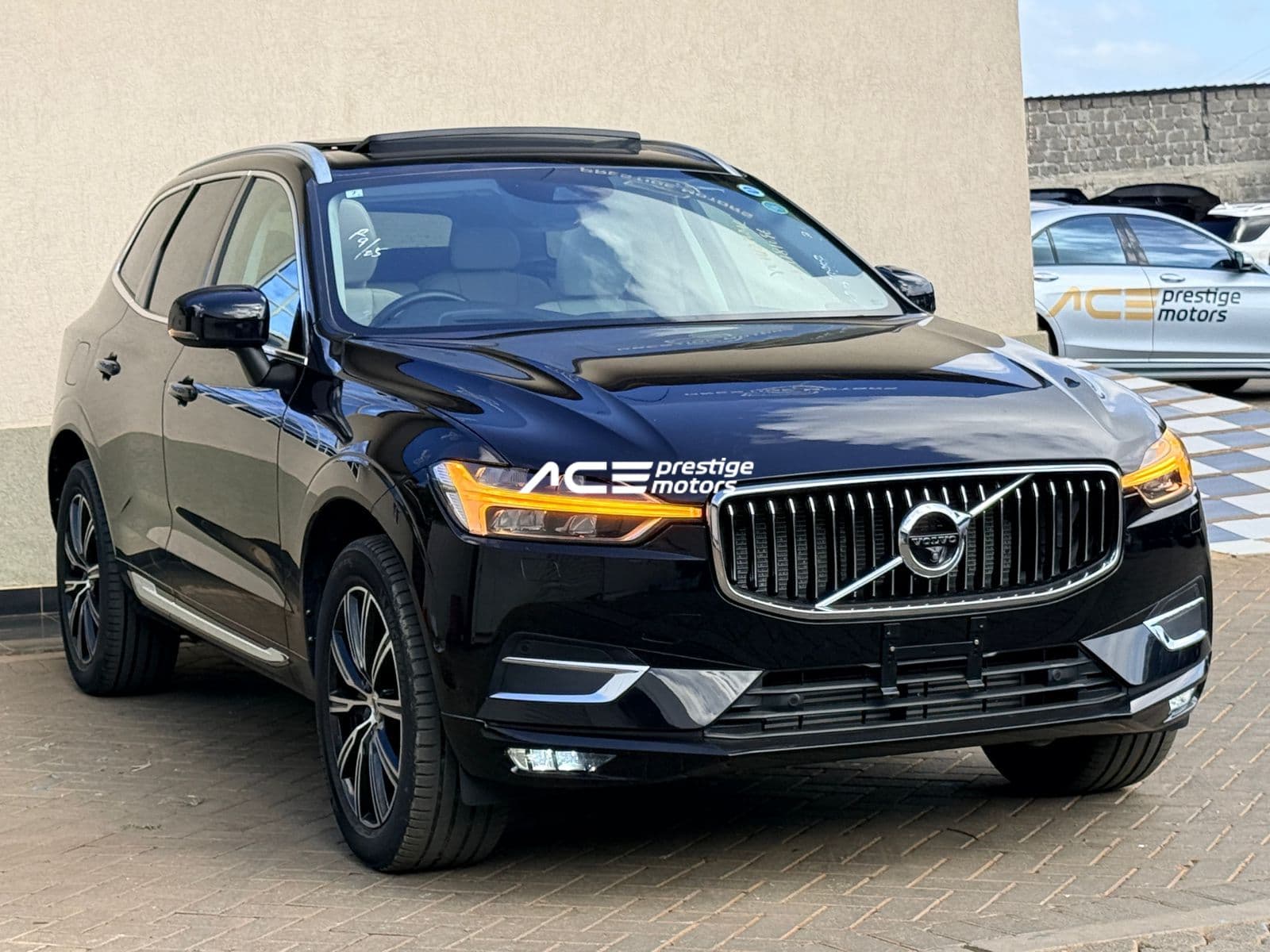 Image of  Volvo XC60 T5 Inscription AWD YOM - 2018