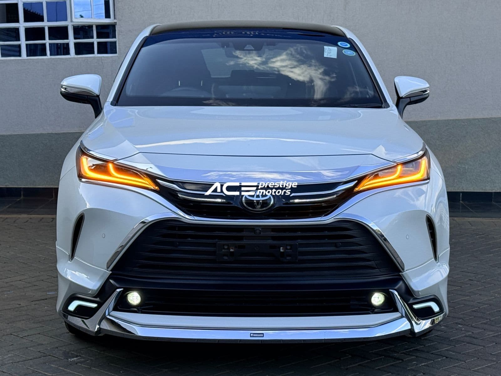 Image of Toyota Harrier  YOM - 2020