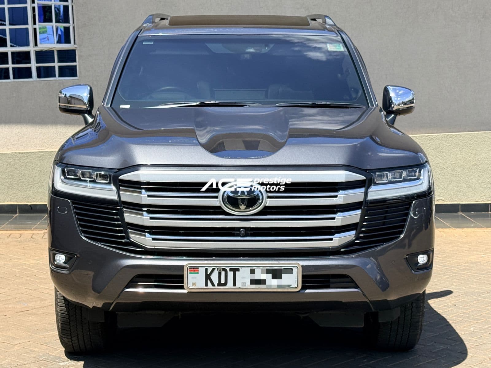 Image of Toyota Land Cruiser LC300 Sahara  YOM - 2024