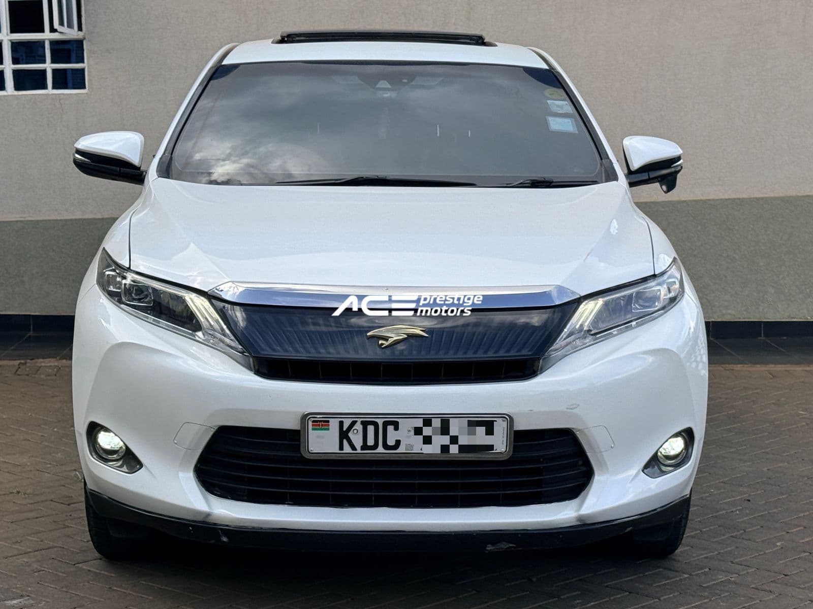 Image of Toyota Harrier  YOM - 2015