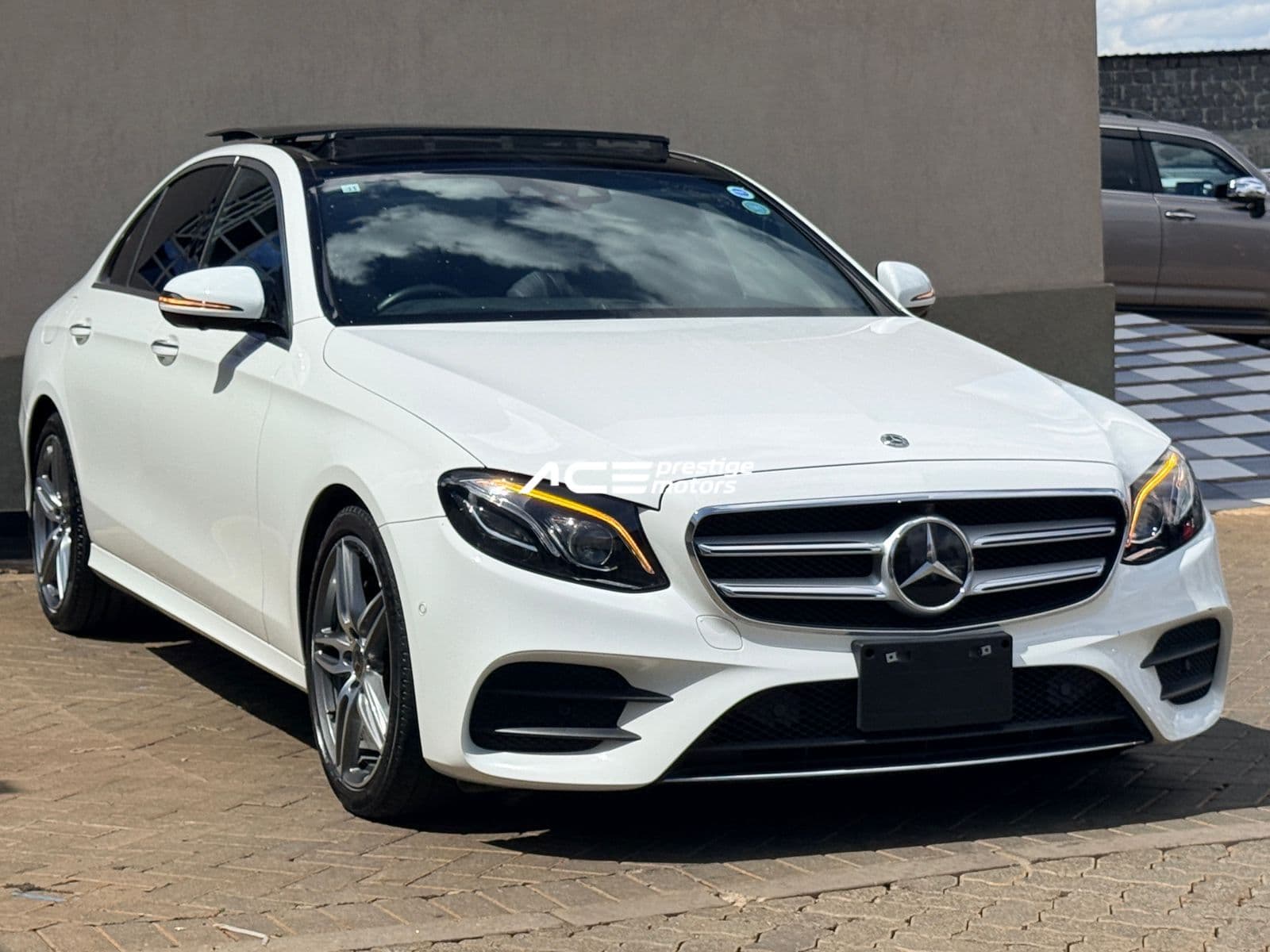 Image of Mercedes Benz E200 YOM - 2018