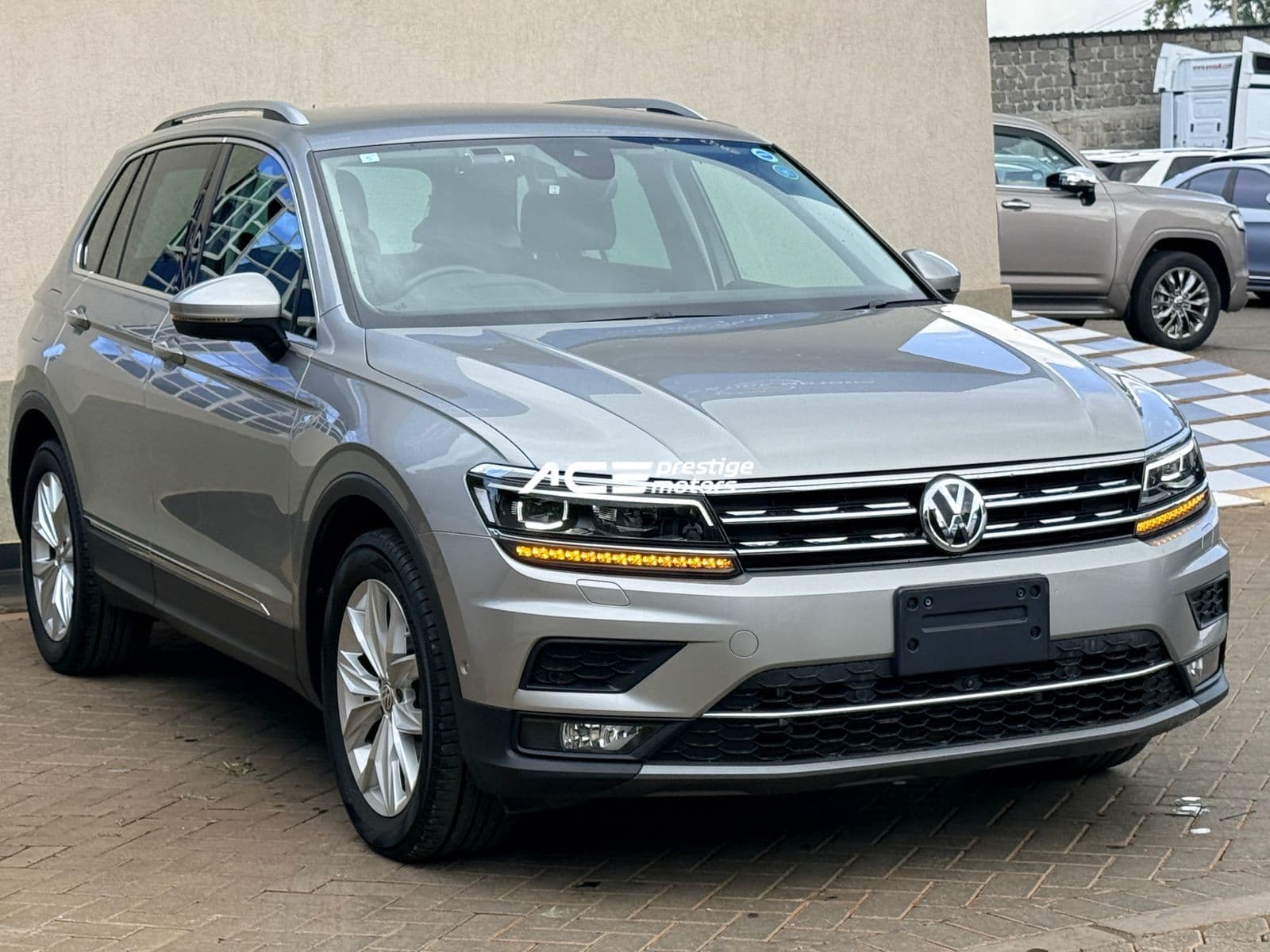 Image of Volkswagen Tiguan YOM - 2018