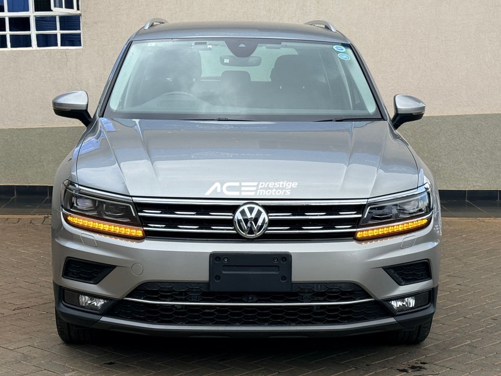 Image of Volkswagen Tiguan YOM - 2018