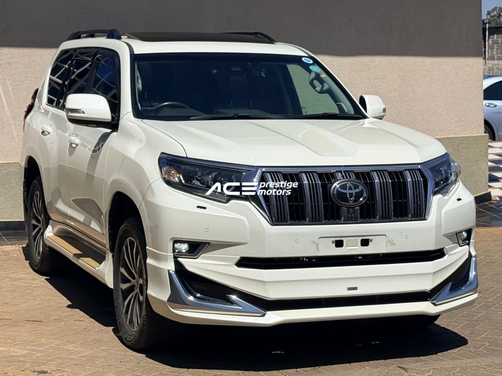 Image of Toyota Land Cruiser Prado TZG YOM - 2018