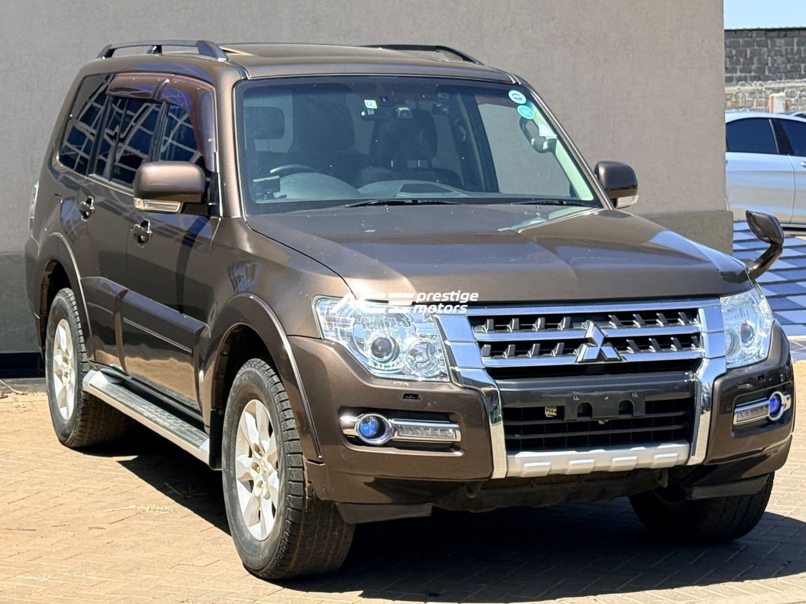 Image of Mitsubishi Pajero YOM - 2018