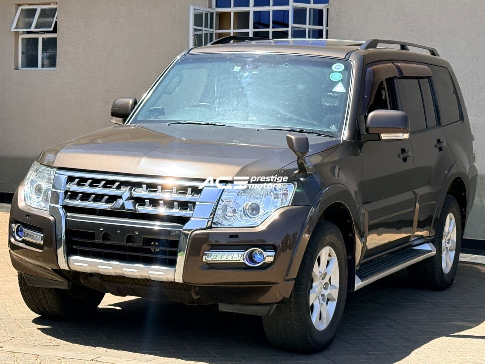 Image of Mitsubishi Pajero YOM - 2018