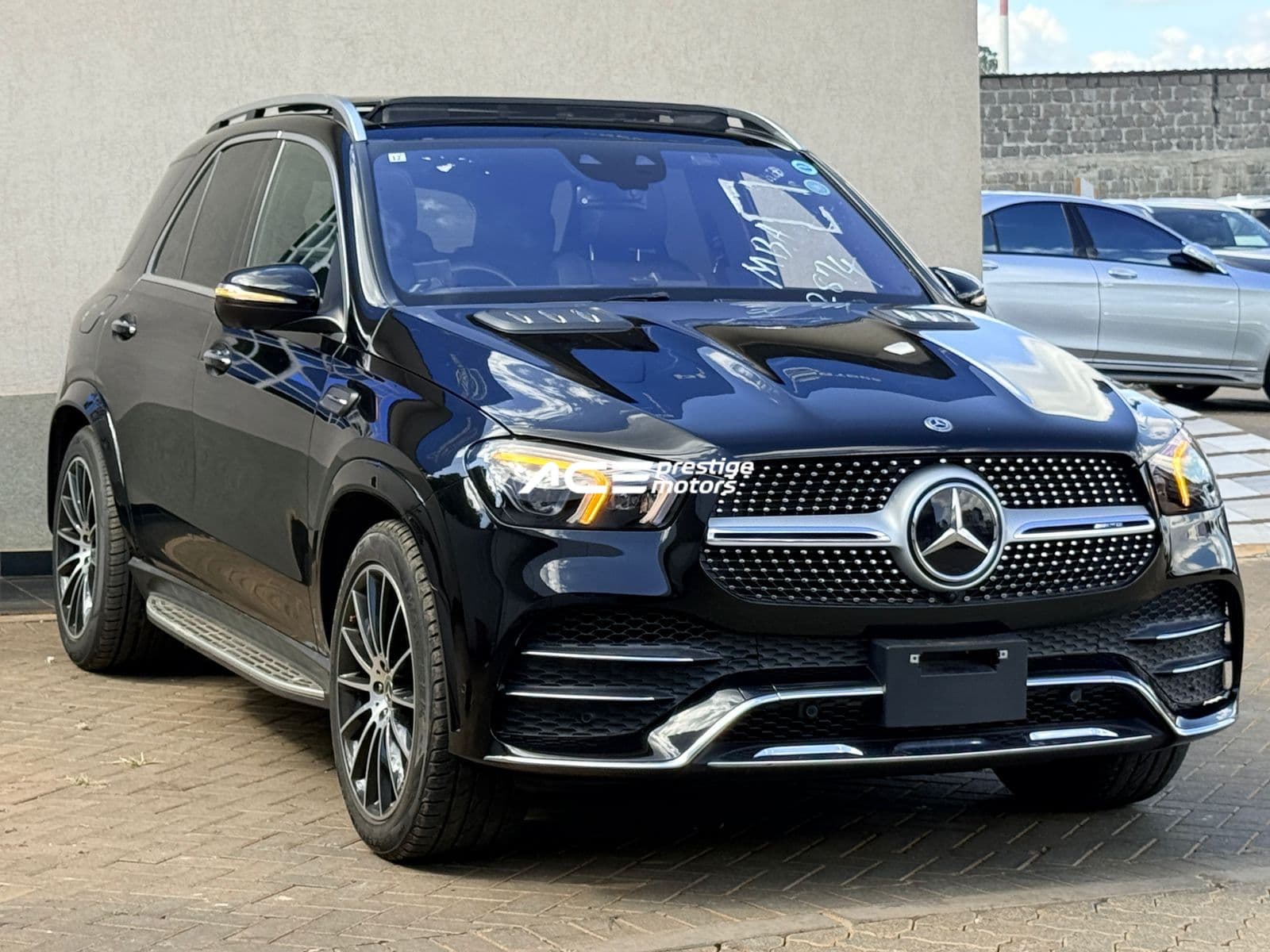 Image of Mercedes-Benz GLE400d  YOM - 2020