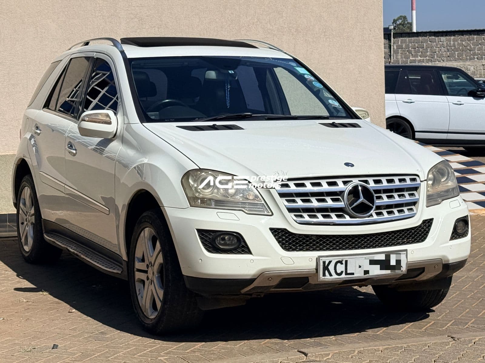 Image of Mercedes-Benz ML350 YOM - 2009