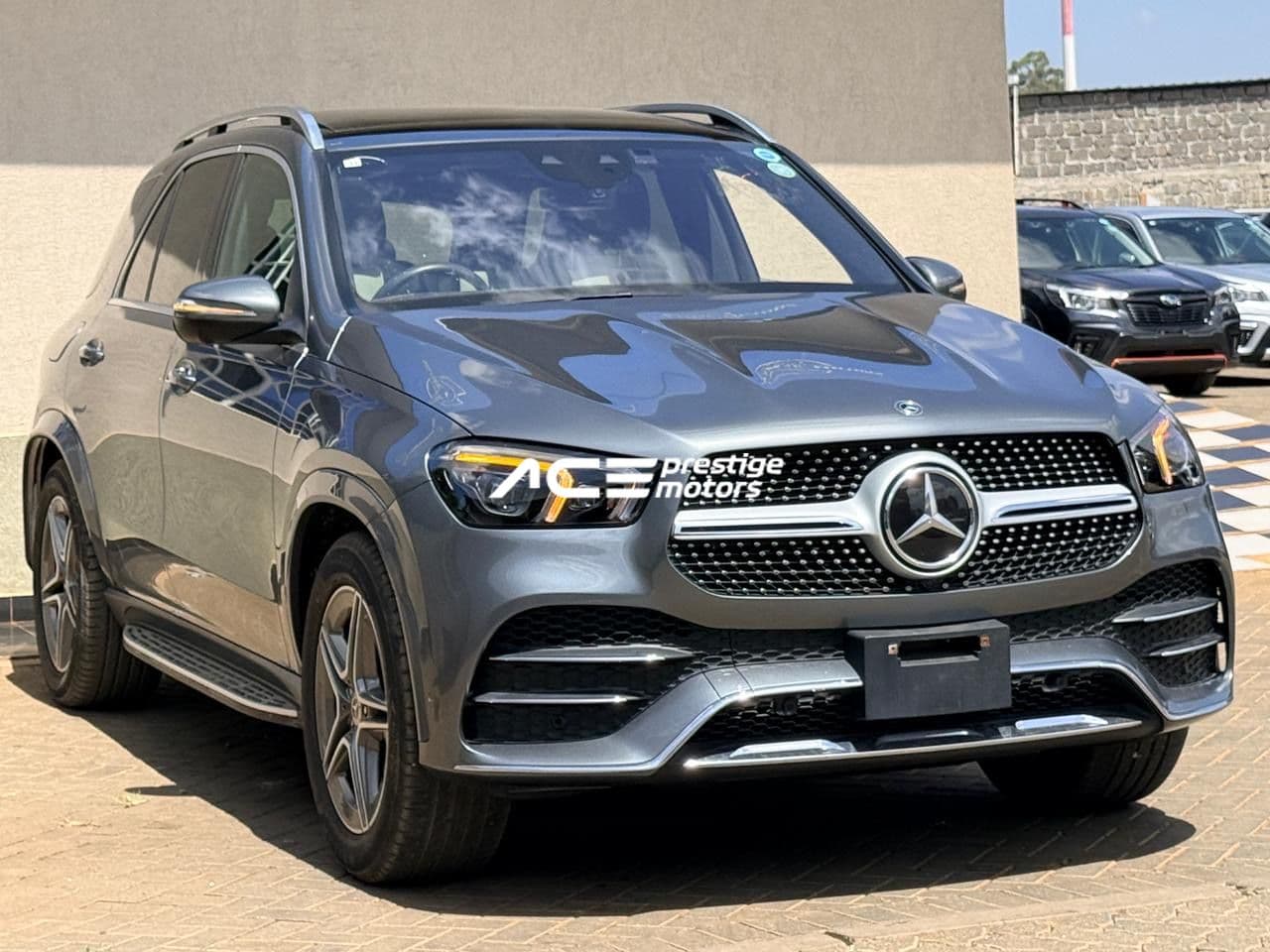 Image of Mercedes-Benz GLE300d  YOM - 2020