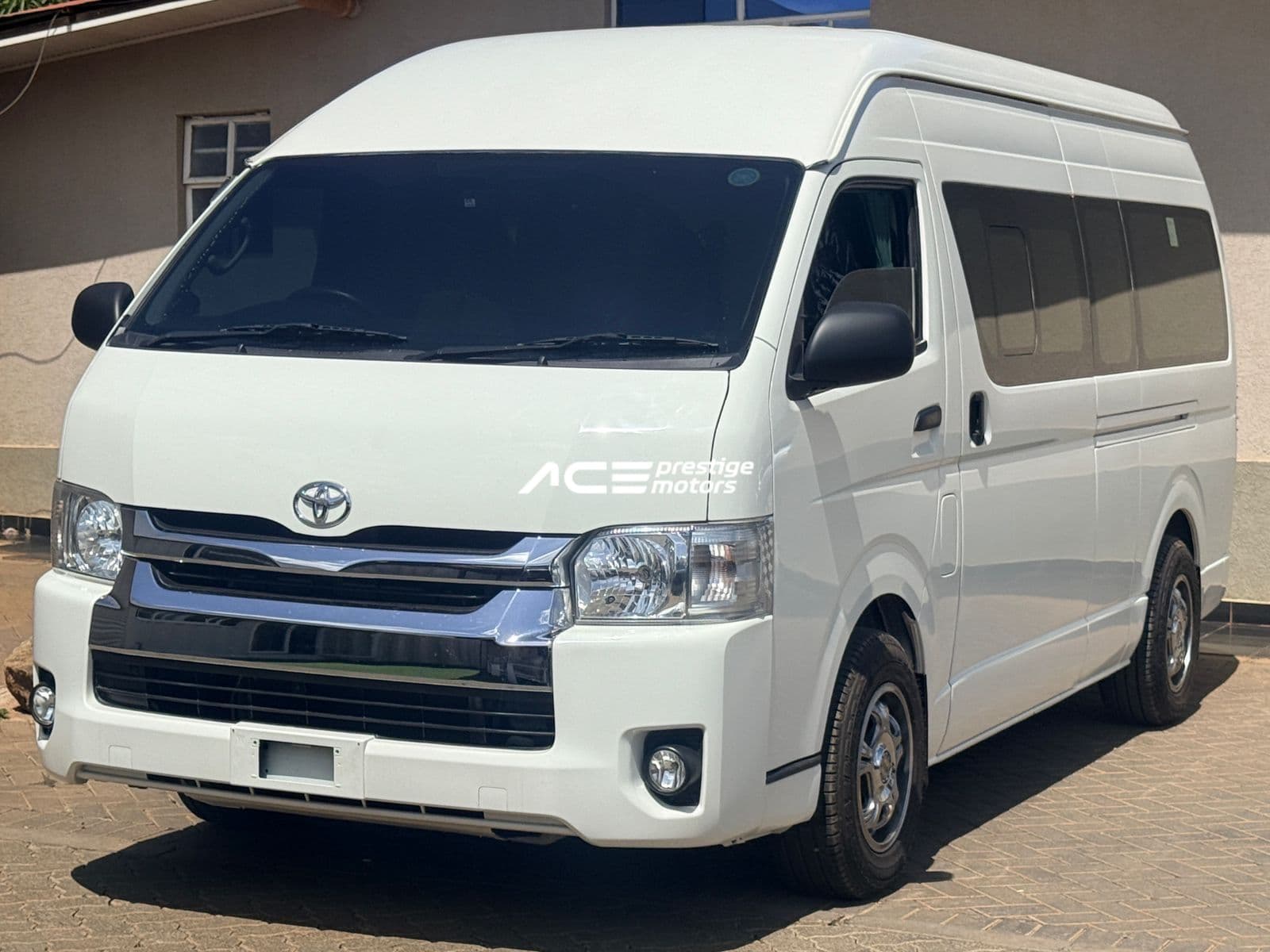 Image of Toyota Hiace Commuter YOM - 2019