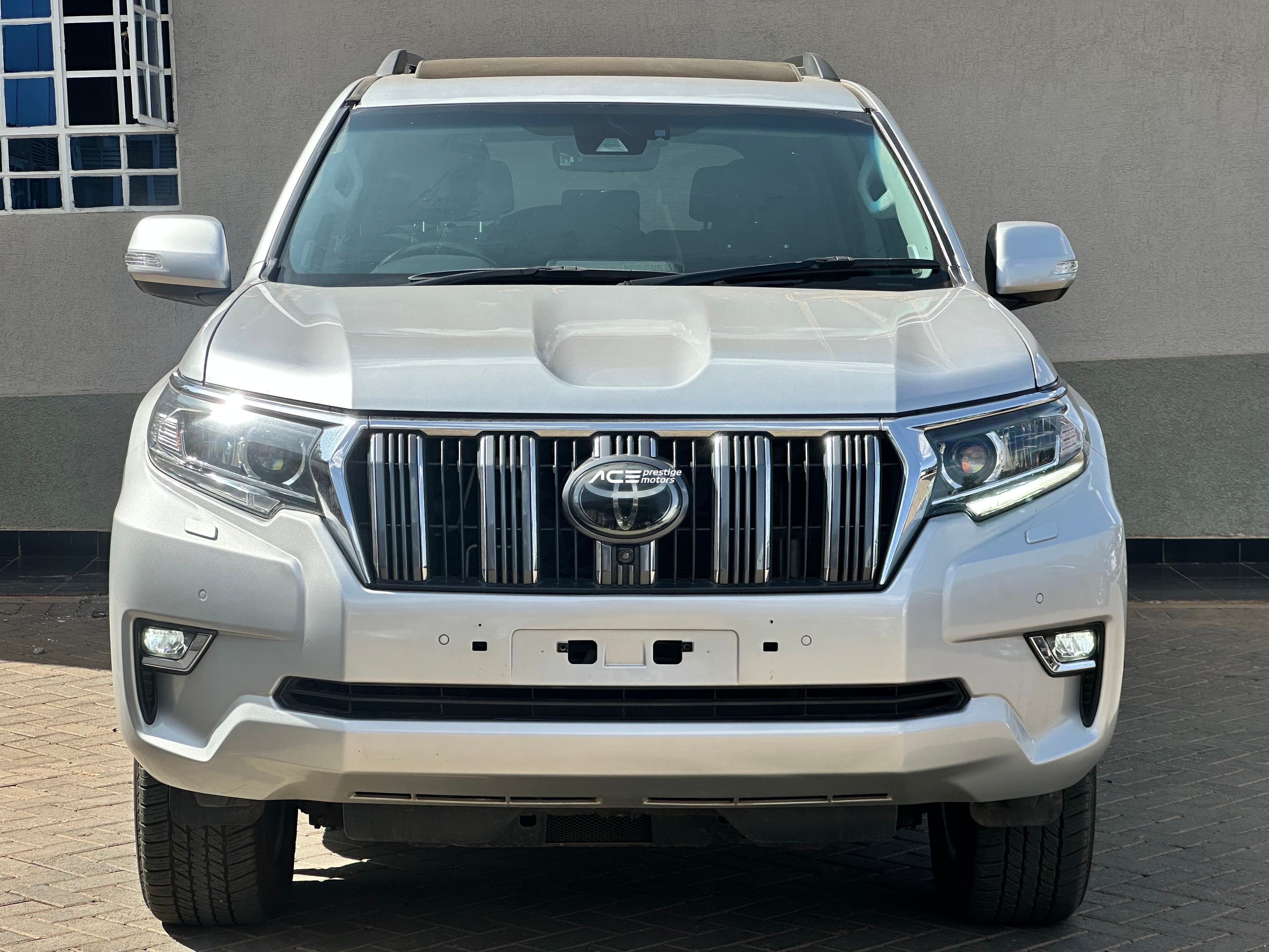 Image of Toyota Land Cruiser Prado VXL YOM - 2018