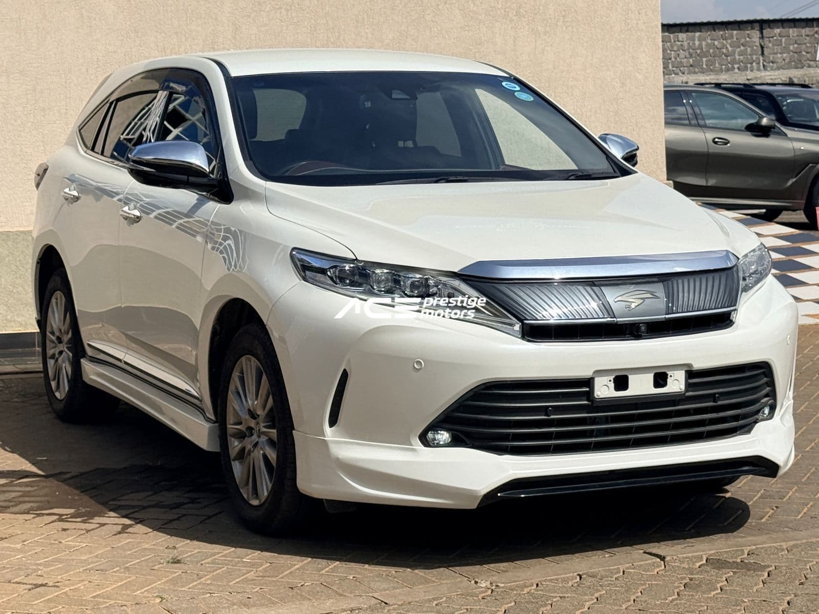 Image of Toyota Harrier  YOM - 2018