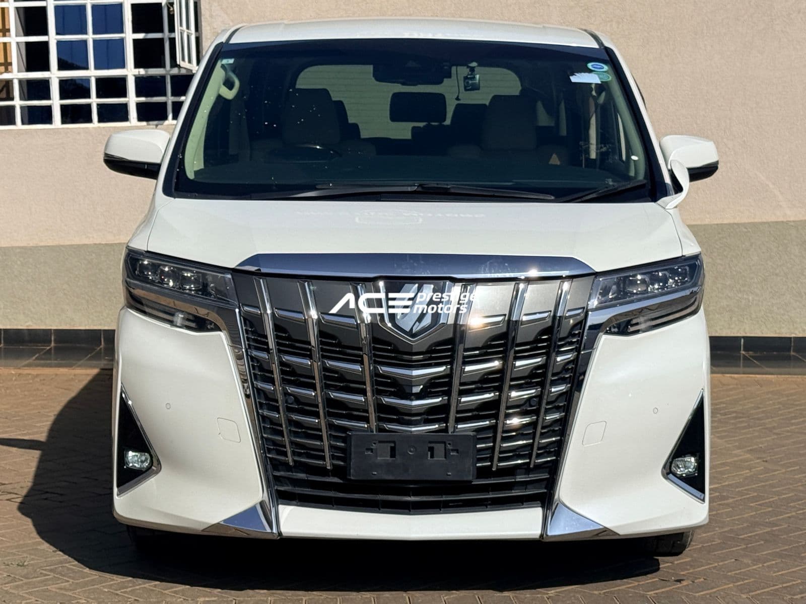 Image of Toyota Alphard YOM - 2018