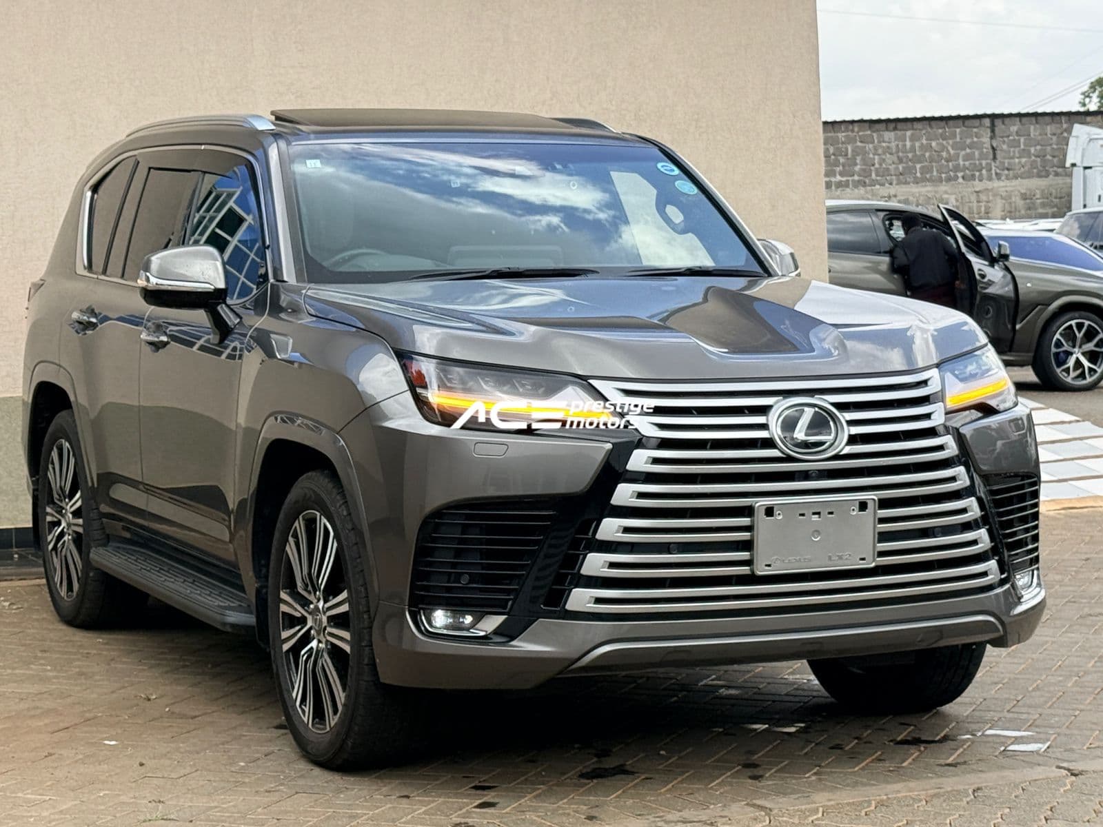 Image of Lexus LX600 YOM - 2022