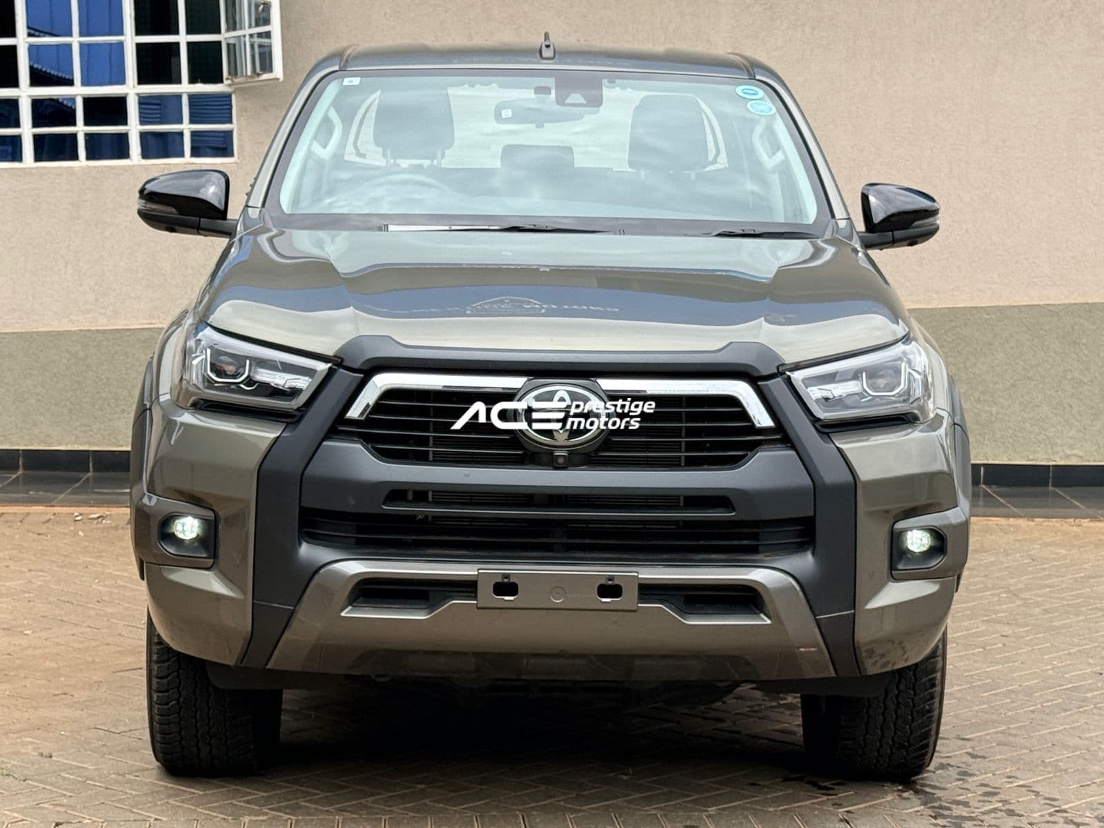 Image of Toyota Hilux  YOM - 2024