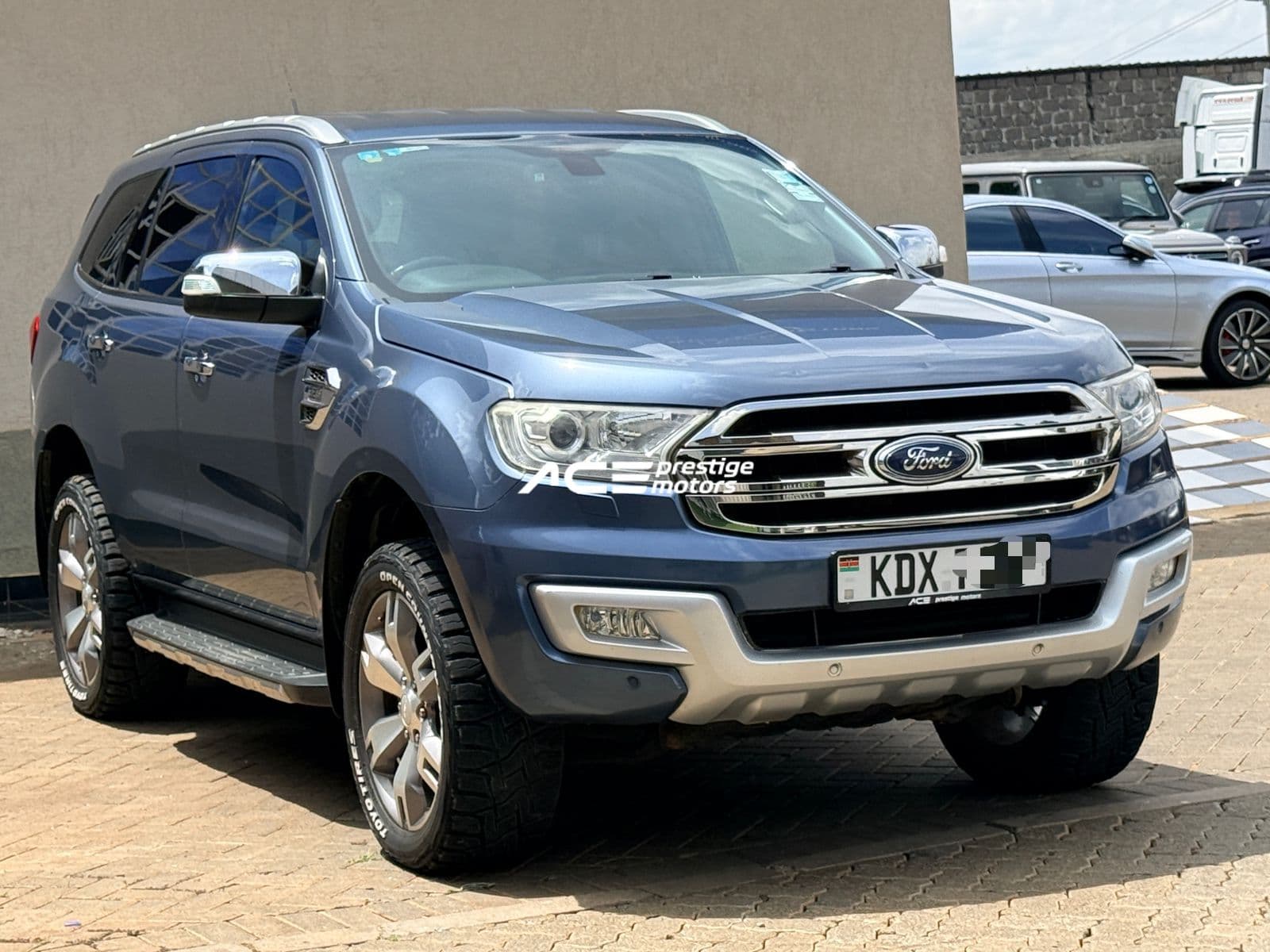 Image of Ford Everest  YOM - 2016