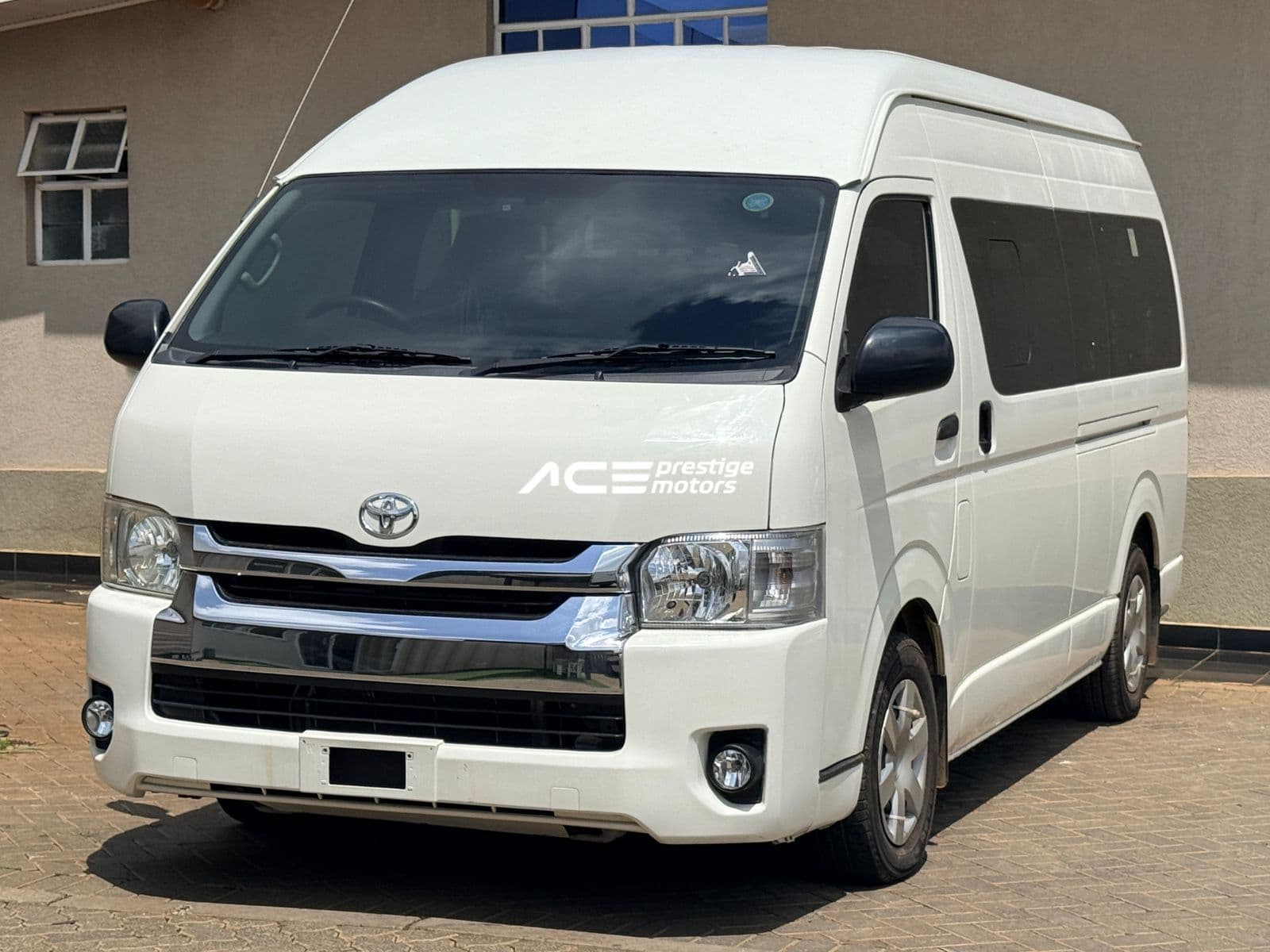 Image of Toyota Commuter YOM - 2018