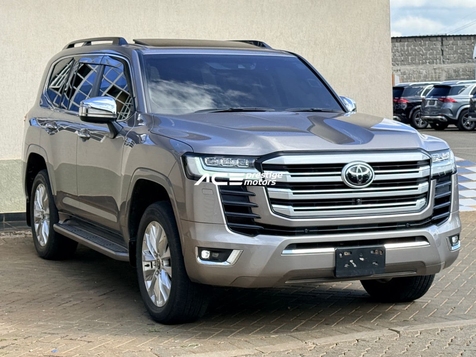 Image of Toyota Land Cruiser 300 YOM - 2021