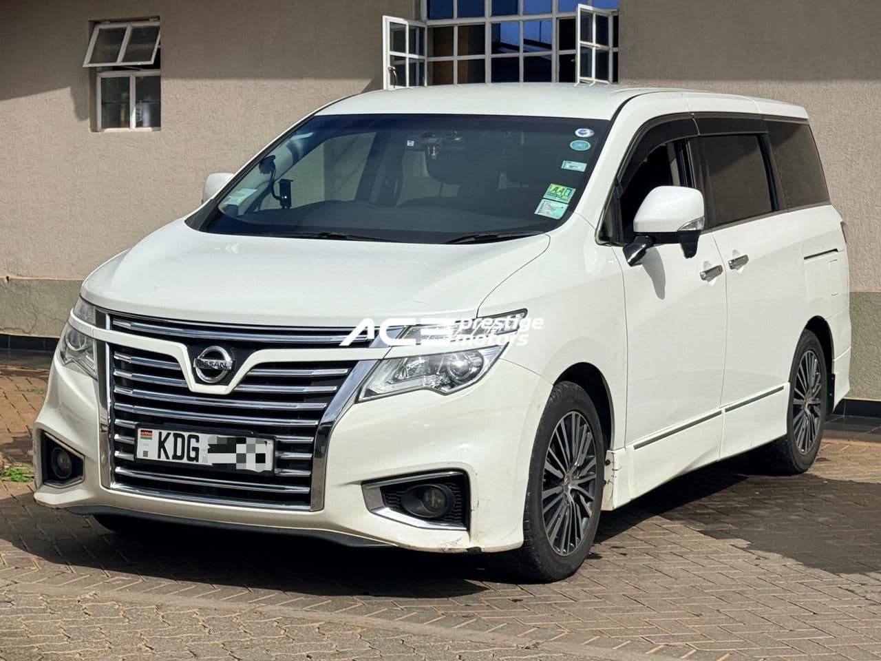 Image of Nissan Elgrand  YOM - 2015