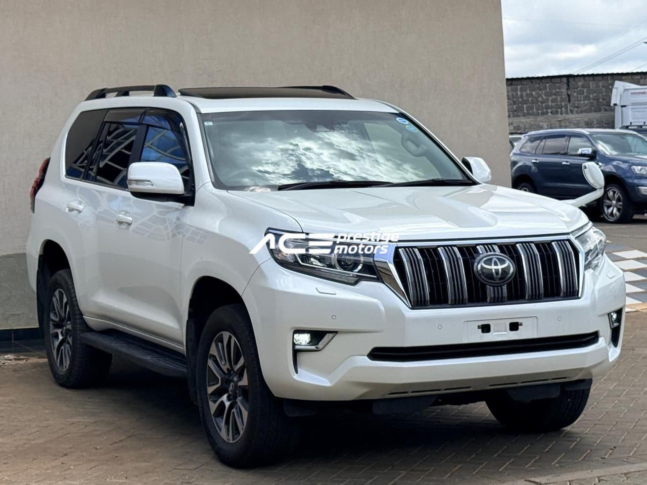 Image of Toyota Land Cruiser Prado TX YOM - 2019