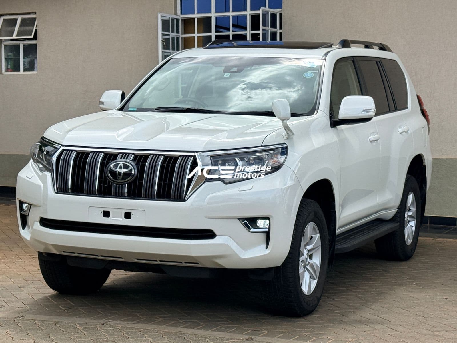 Image of Toyota Land Cruiser Prado TX YOM - 2020