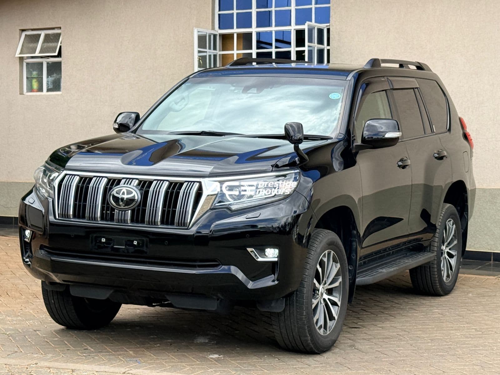 Image of Toyota Land Cruiser Prado TX YOM - 2020