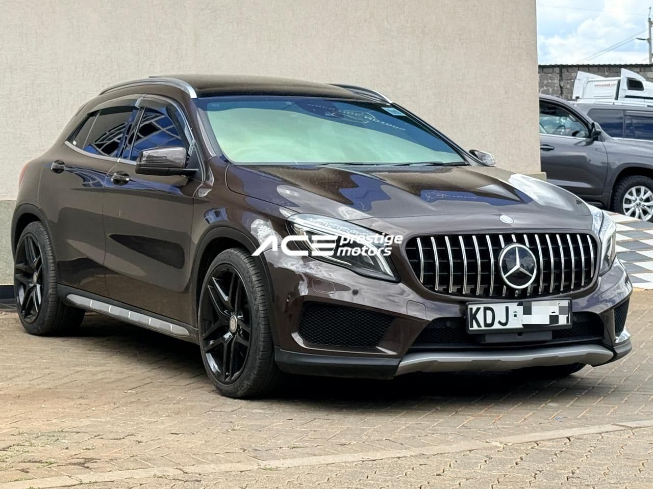 Image of Mercedes GLA 250 YOM - 2015
