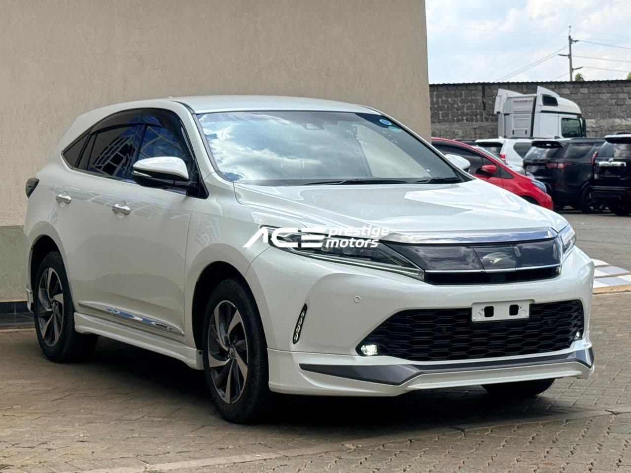 Image of Toyota Harrier YOM - 2019