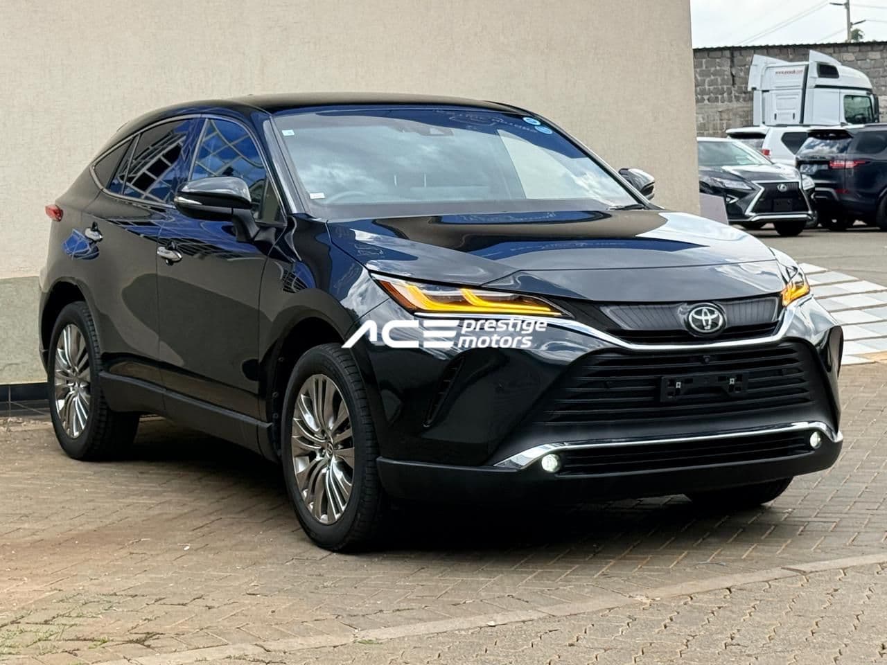 Image of Toyota Harrier YOM - 2020
