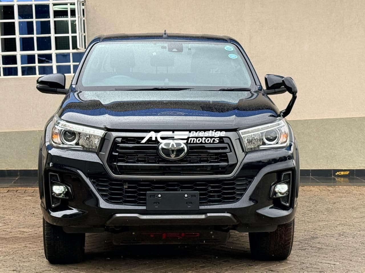 Image of Toyota Hilux TRD YOM - 2019