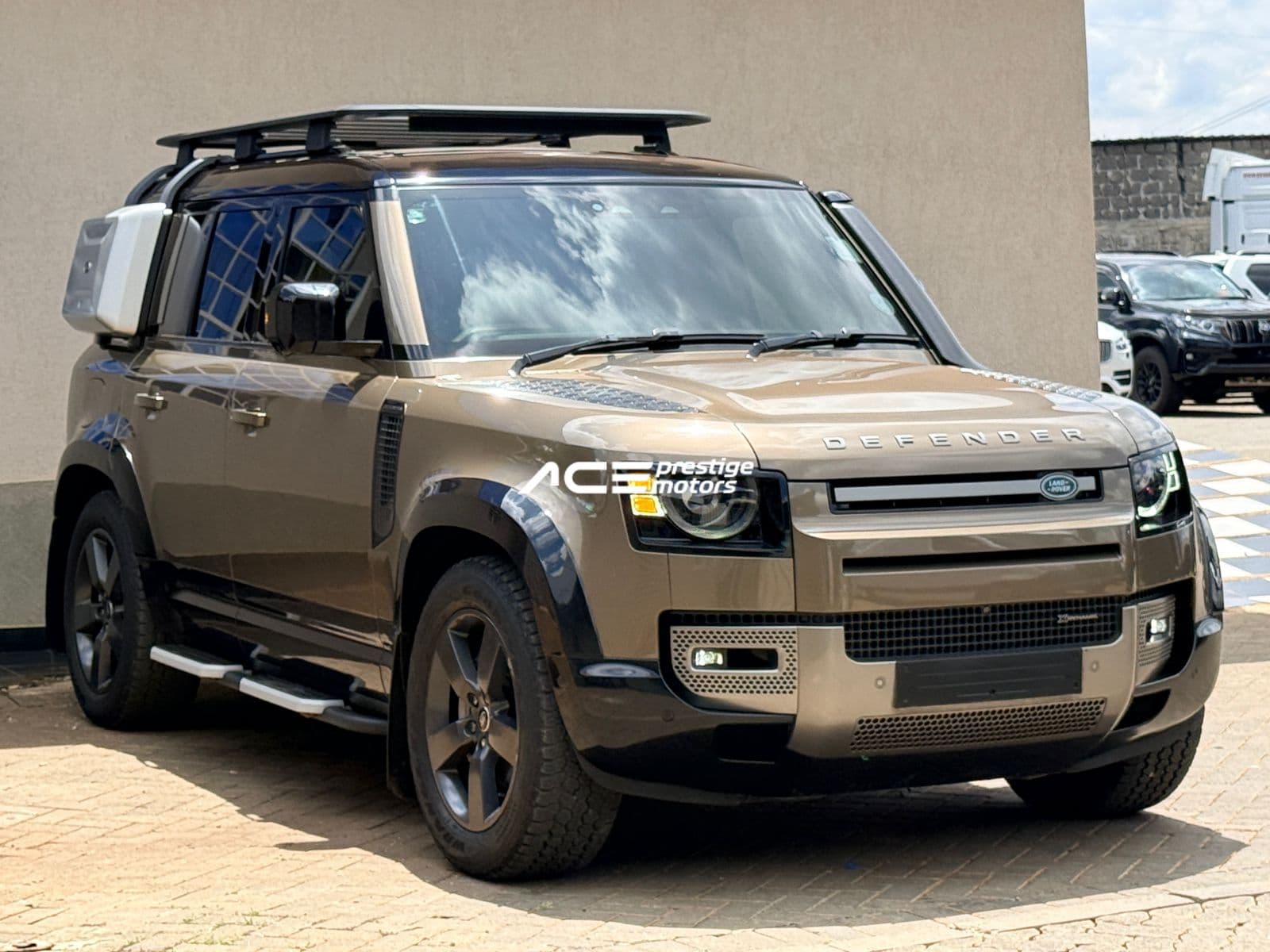 Image of Land Rover Defender P400 YOM - 2021