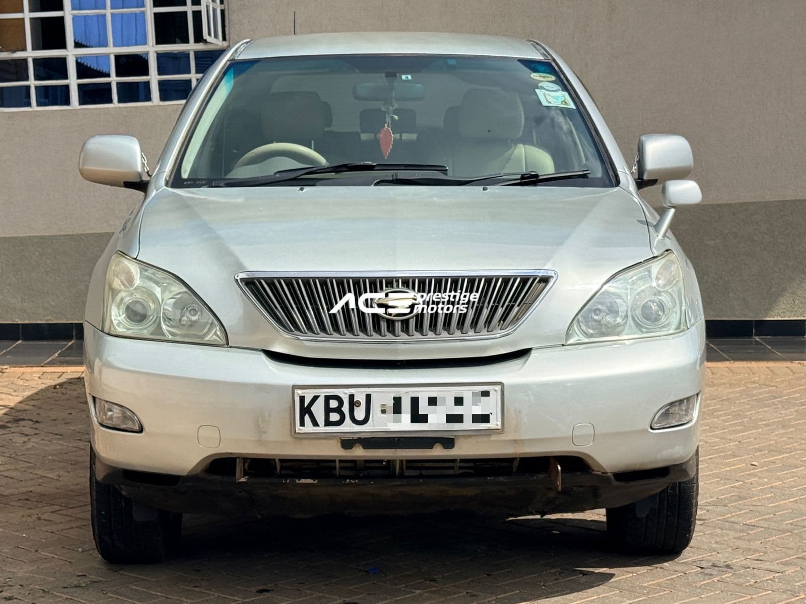 Image of Toyota Harrier 300G YOM - 2005