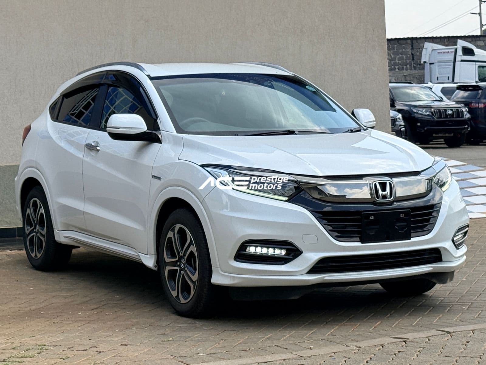 Image of Honda Vezel hybrid YOM - 2019