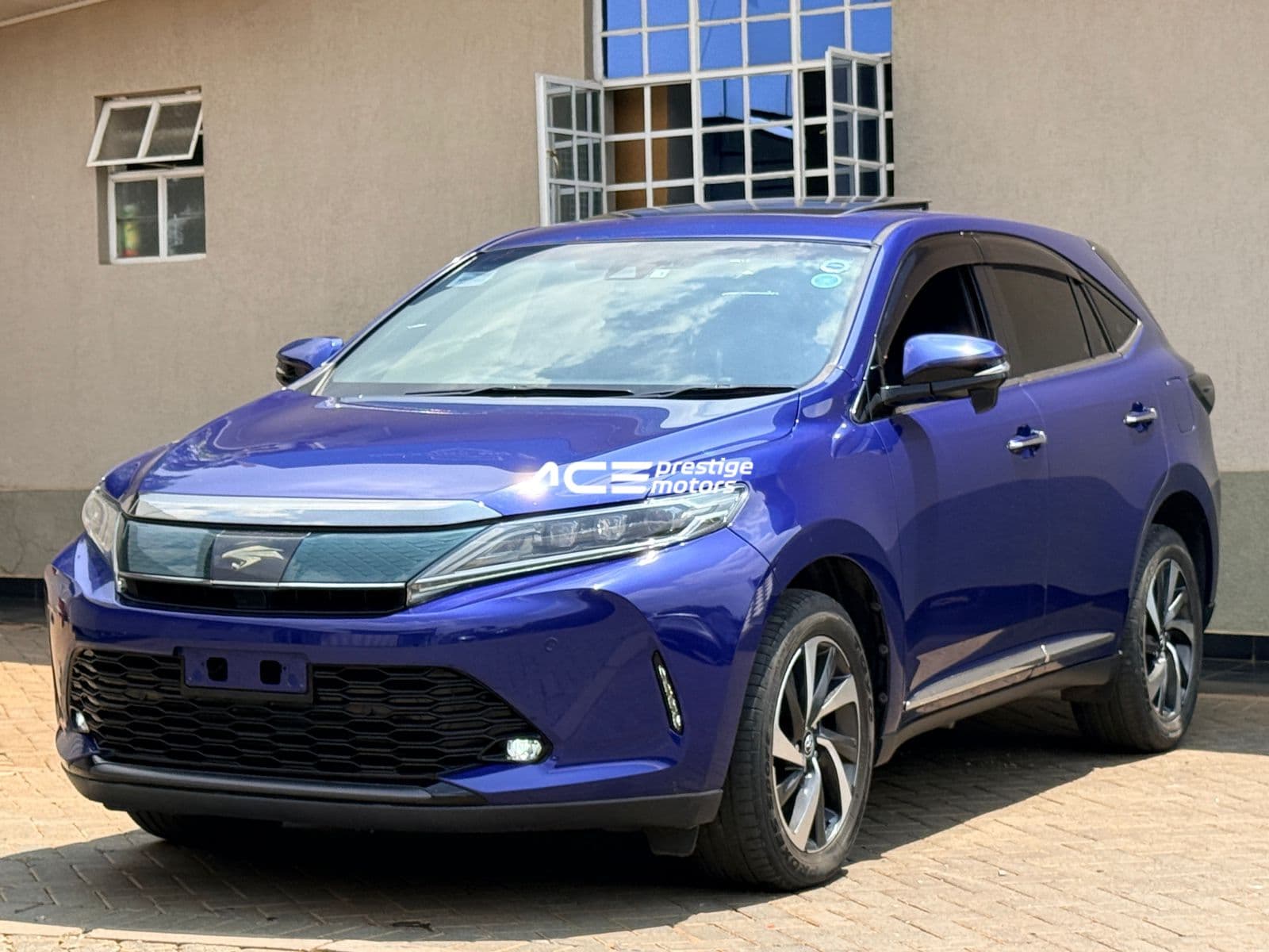 Image of Toyota Harrier 2018 turbo YOM - 2018
