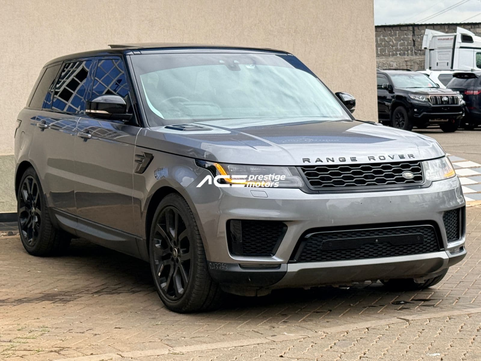 Image of Range Rover sport YOM - 2019