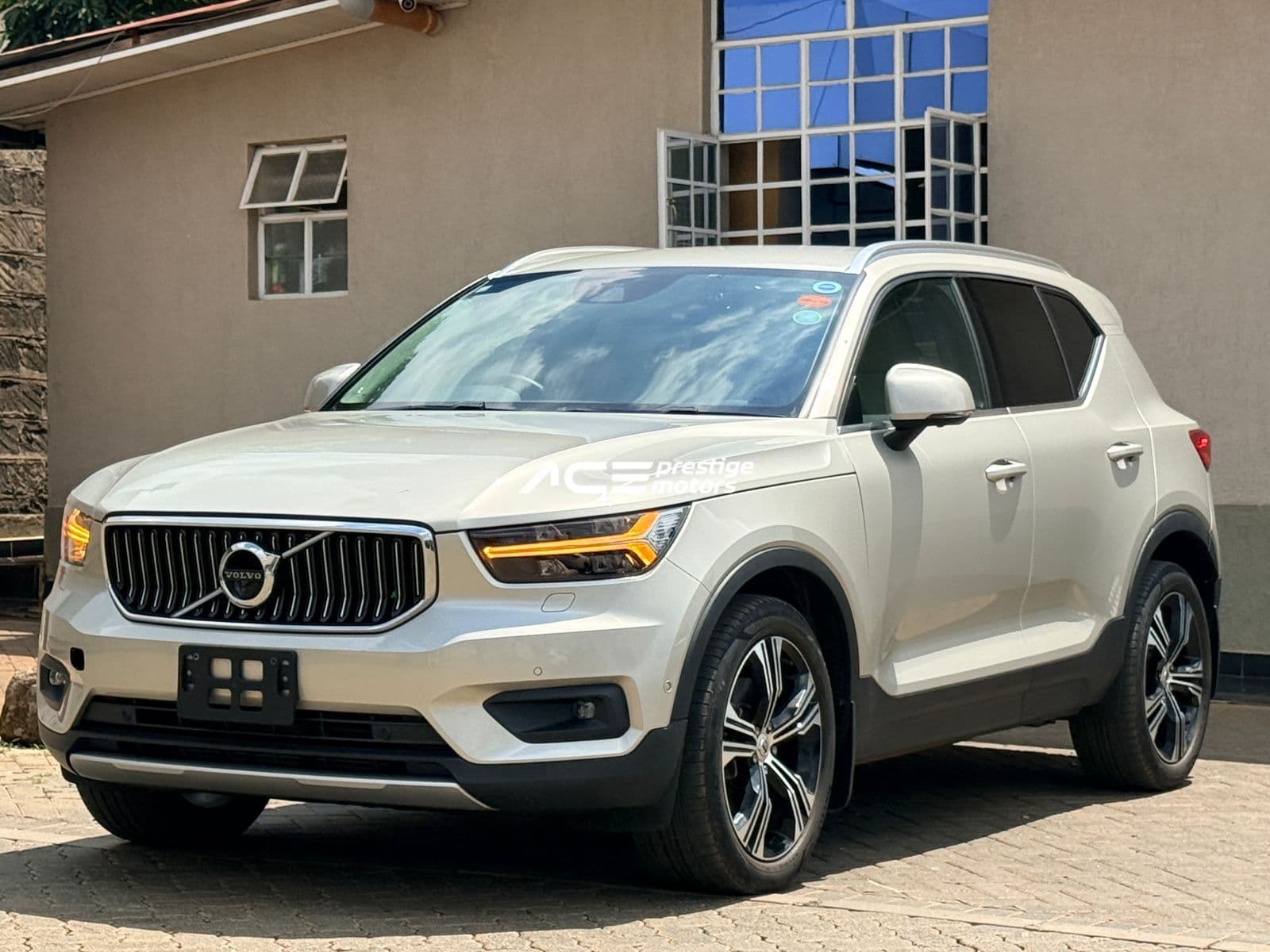 Image of Volvo XC40 T4 YOM - 2019