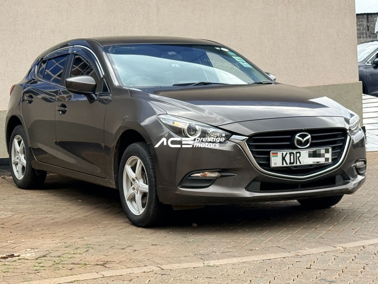 Image of Mazda Axela YOM - 2016