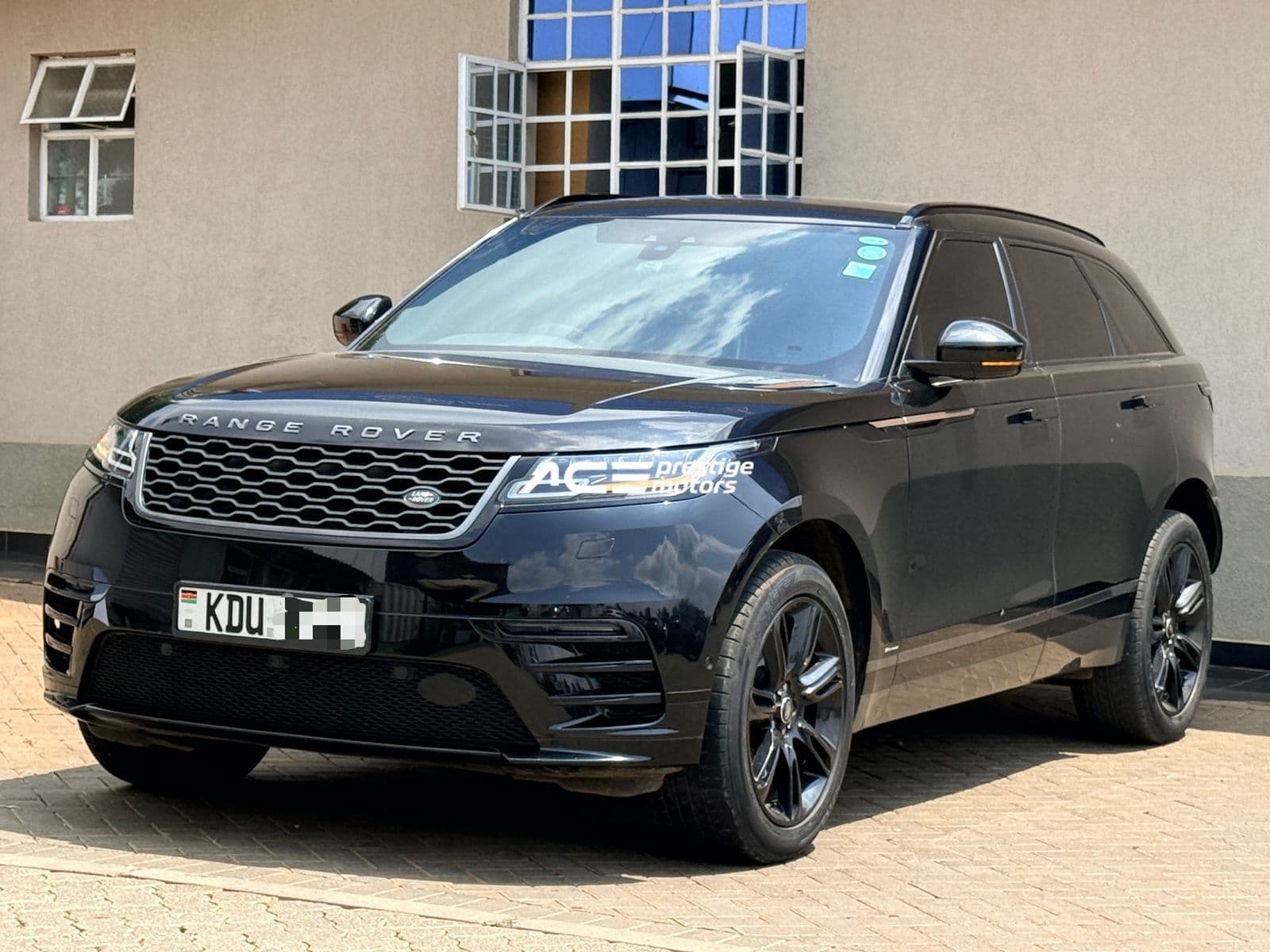 Image of Range Rover Velar D240 S YOM - 2018