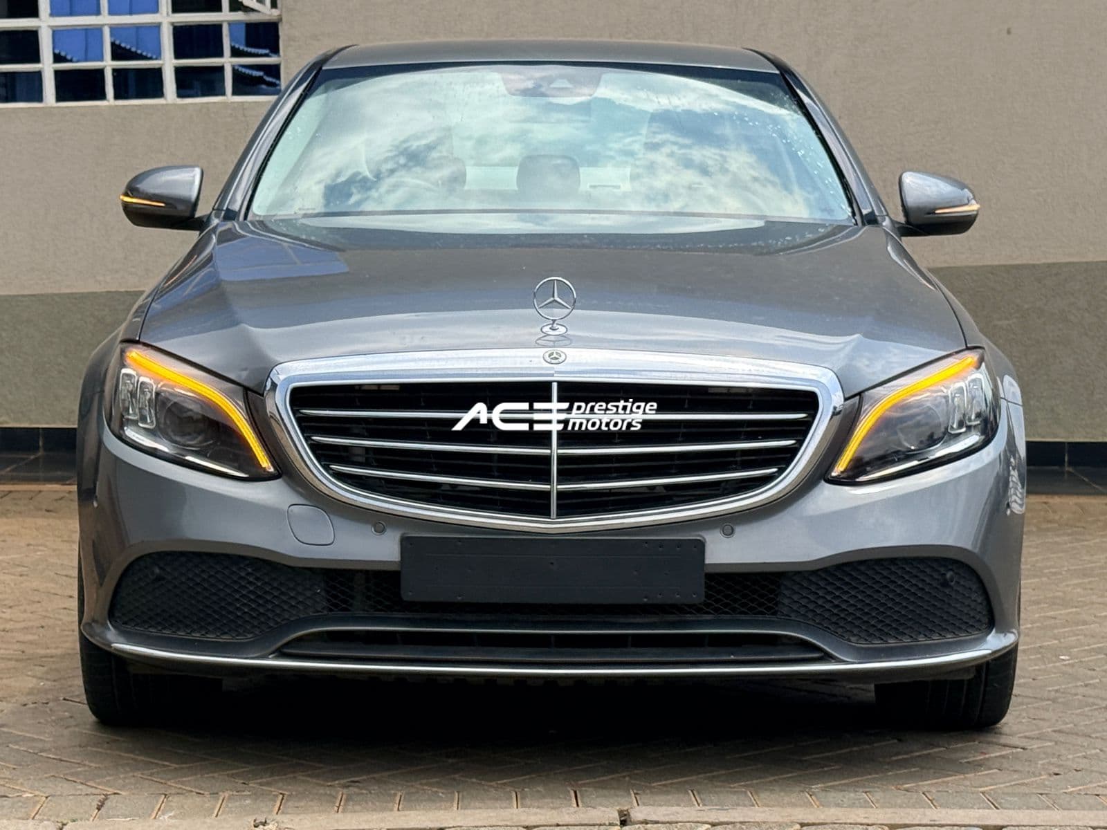 Image of Mercedes C200 YOM - 2018