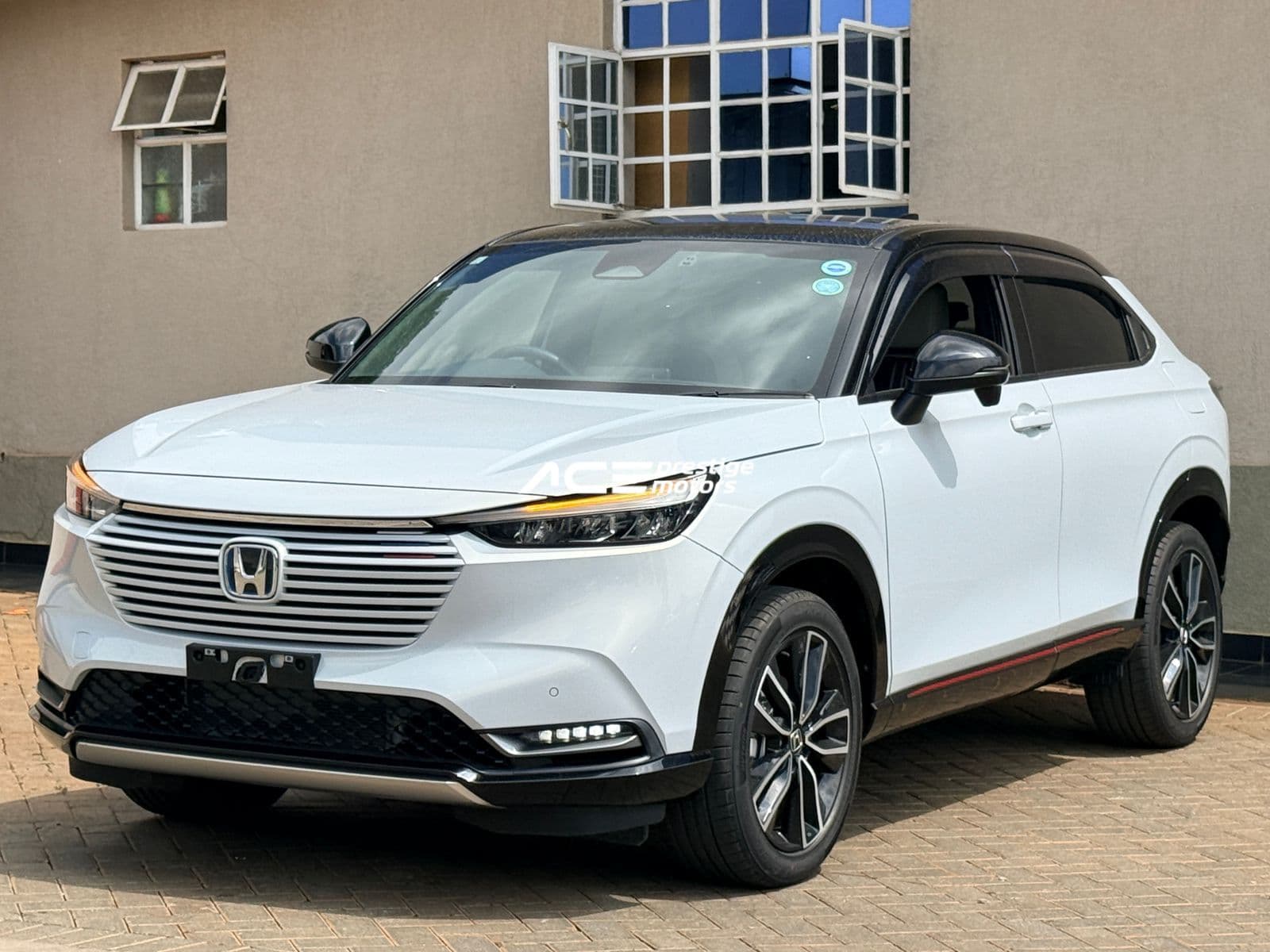 Image of Honda Vezel hybrid YOM - 2021