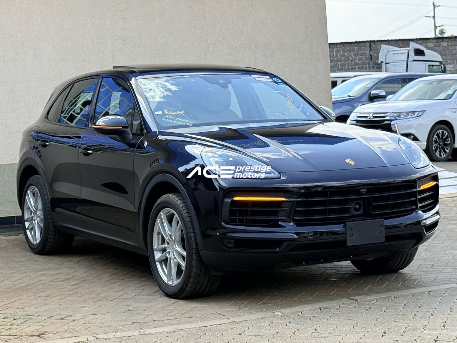 Image of Porsche Cayenne YOM - 2019