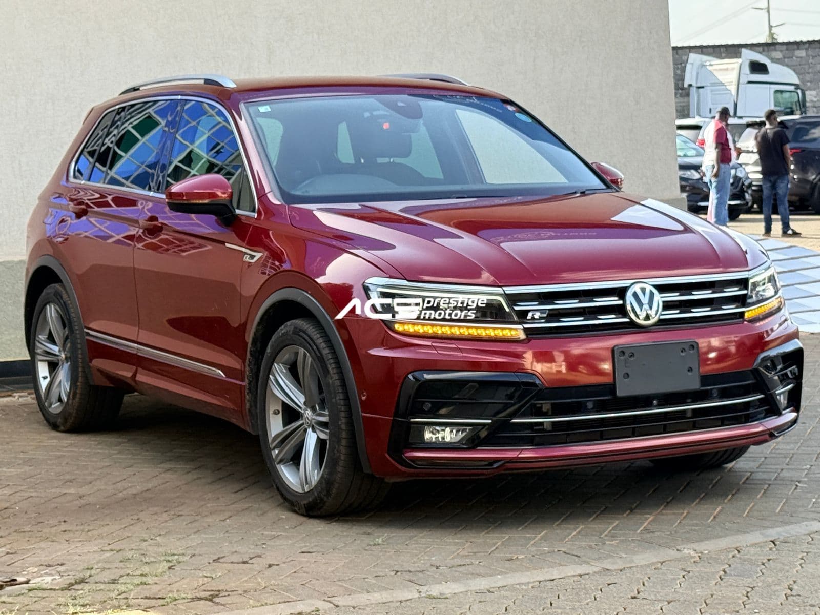 Image of Volkswagen Tiguan R-Line YOM - 2018