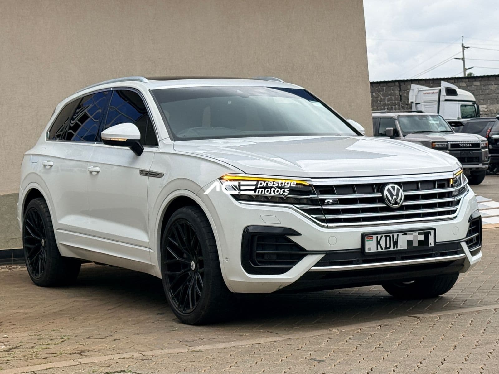 Image of Volkswagen Touareg TDI YOM - 2020